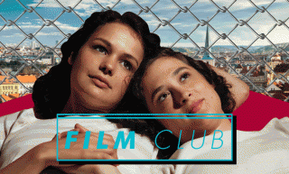 Film Club:《 西風吹起石榴裙 》──為自由革命，從這對東德姊妹花看通往自由的一扇窗