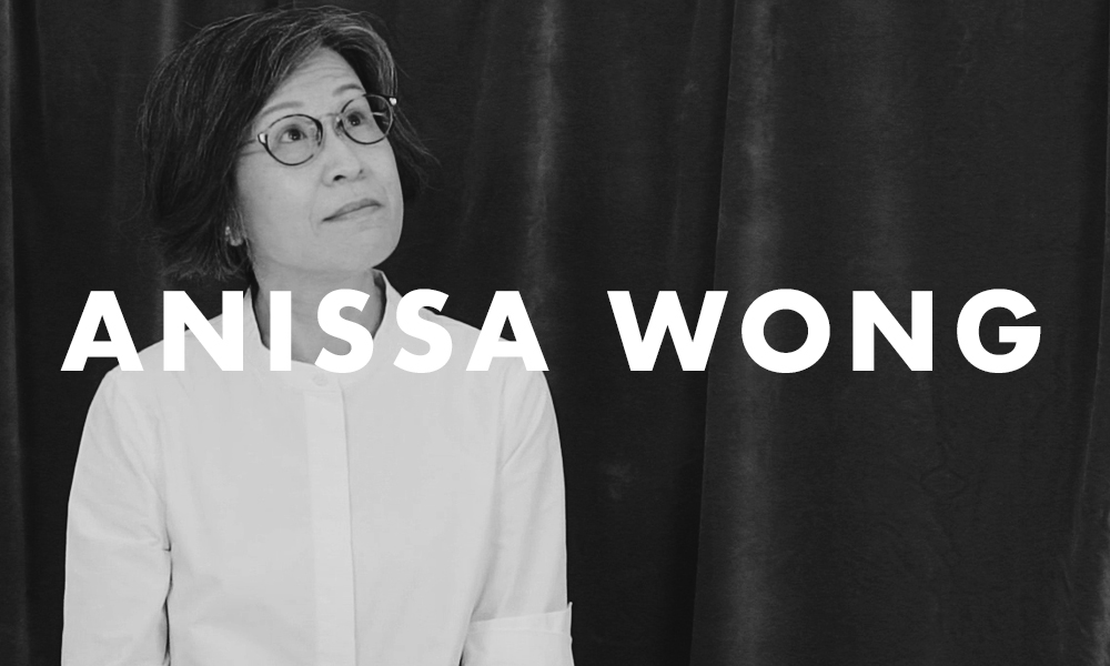 【短片】Anissa Wong：58歲銀髮模特兒，告訴將來的自己這句話